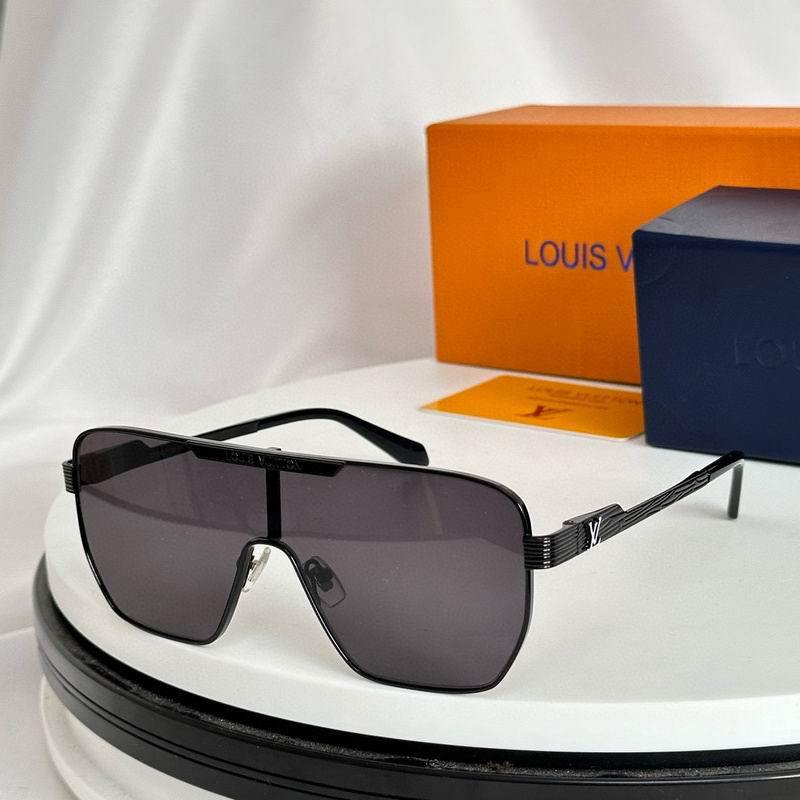 LV Sunglasses 1043